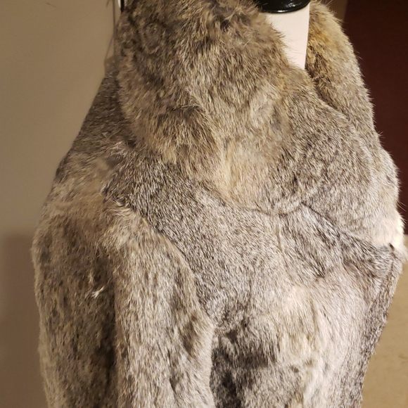 Fur  jacket - Picture 7 of 16